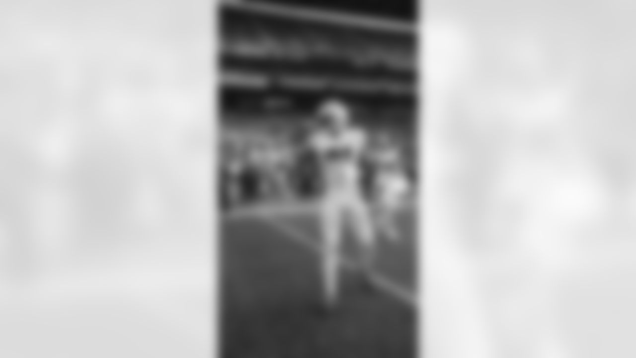 WR Trent Sherfield