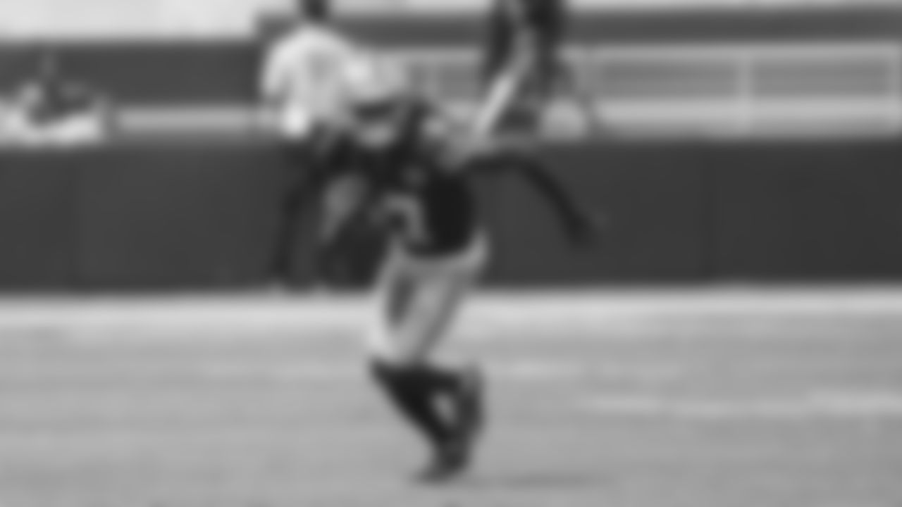 WR Travis Benjamin