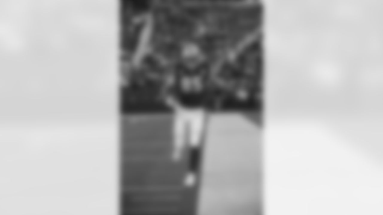 TE George Kittle