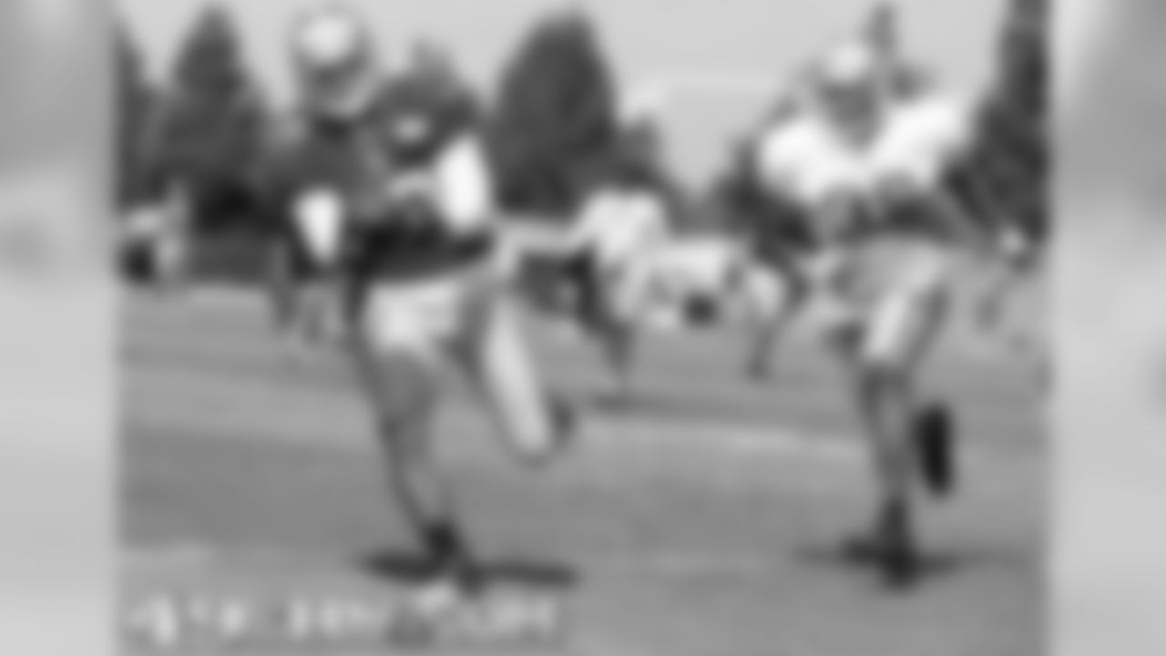 WR Kyle Williams