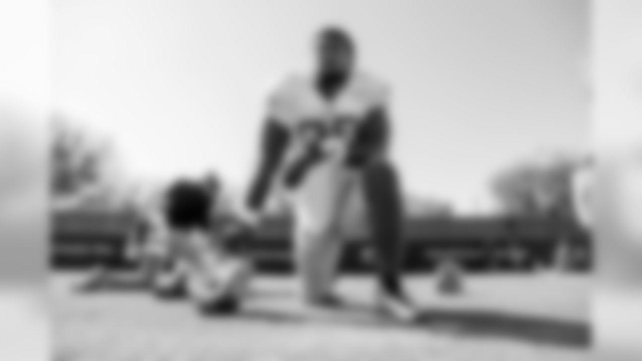DL DeForest Buckner