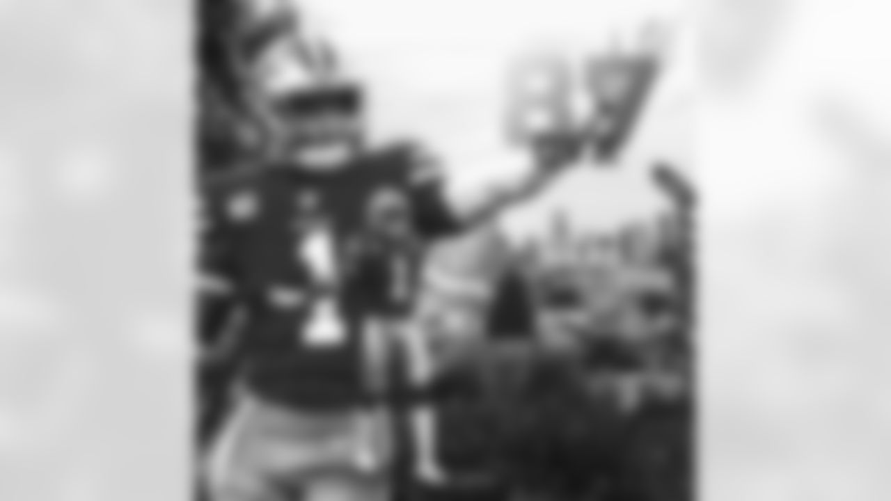 DB Jimmie Ward