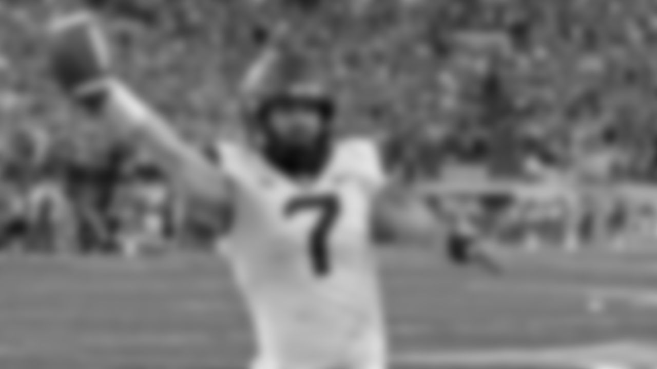 QB Will Grier, West Virginia