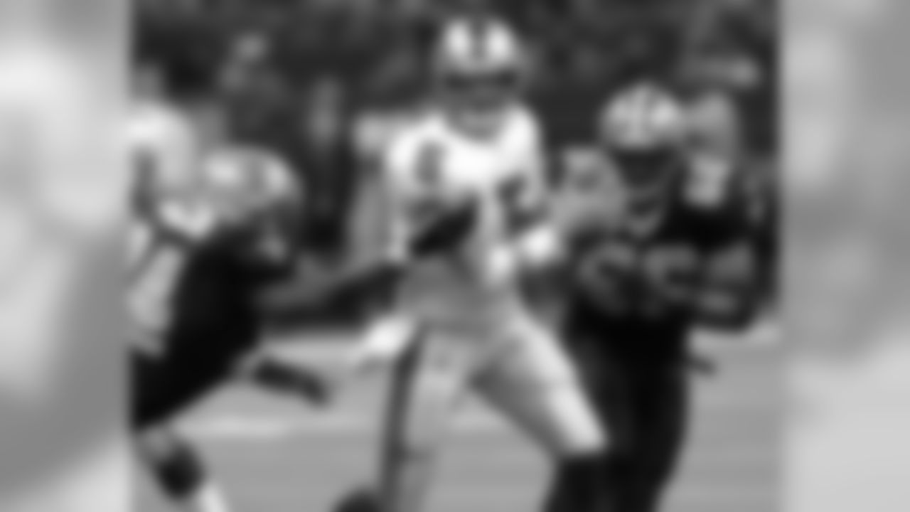 2002 -- 49ers quarterback Jeff Garcia.
