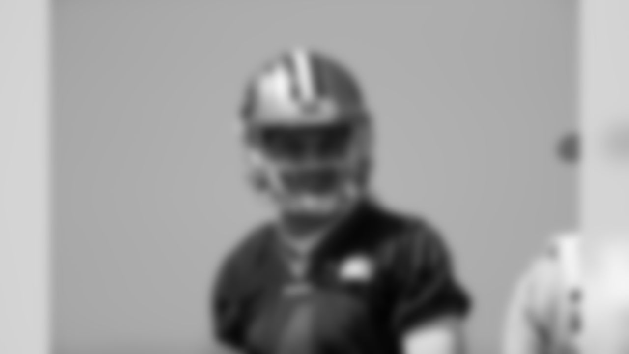 QB Nick Mullens