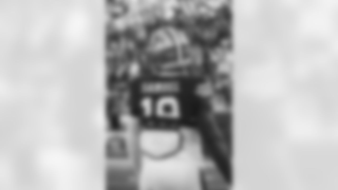 WR Deebo Samuel