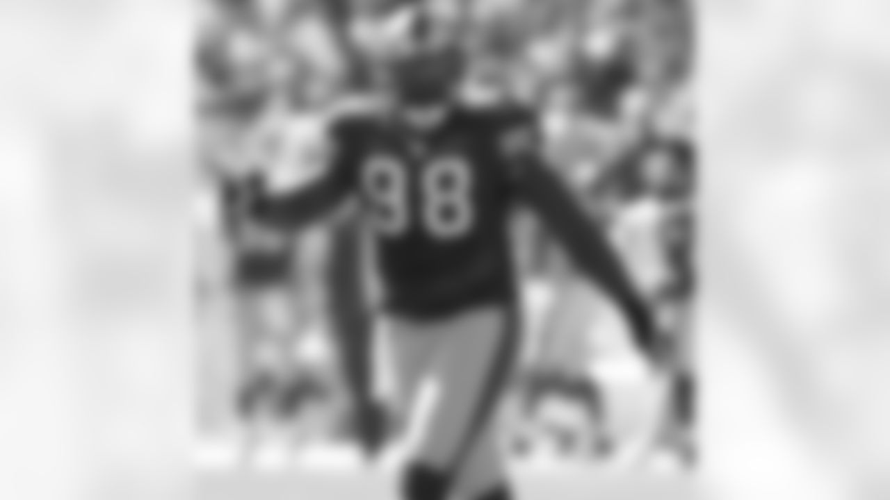 LB Parys Haralson