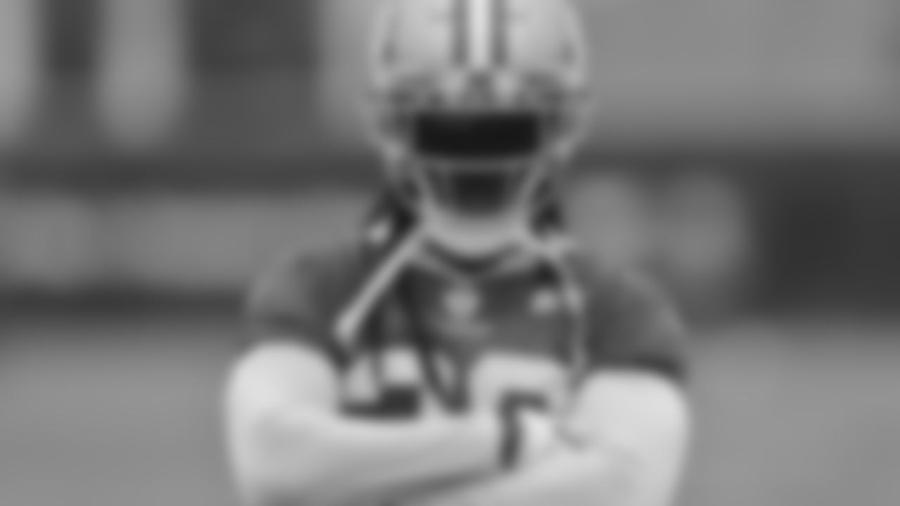 LB Marcell Harris