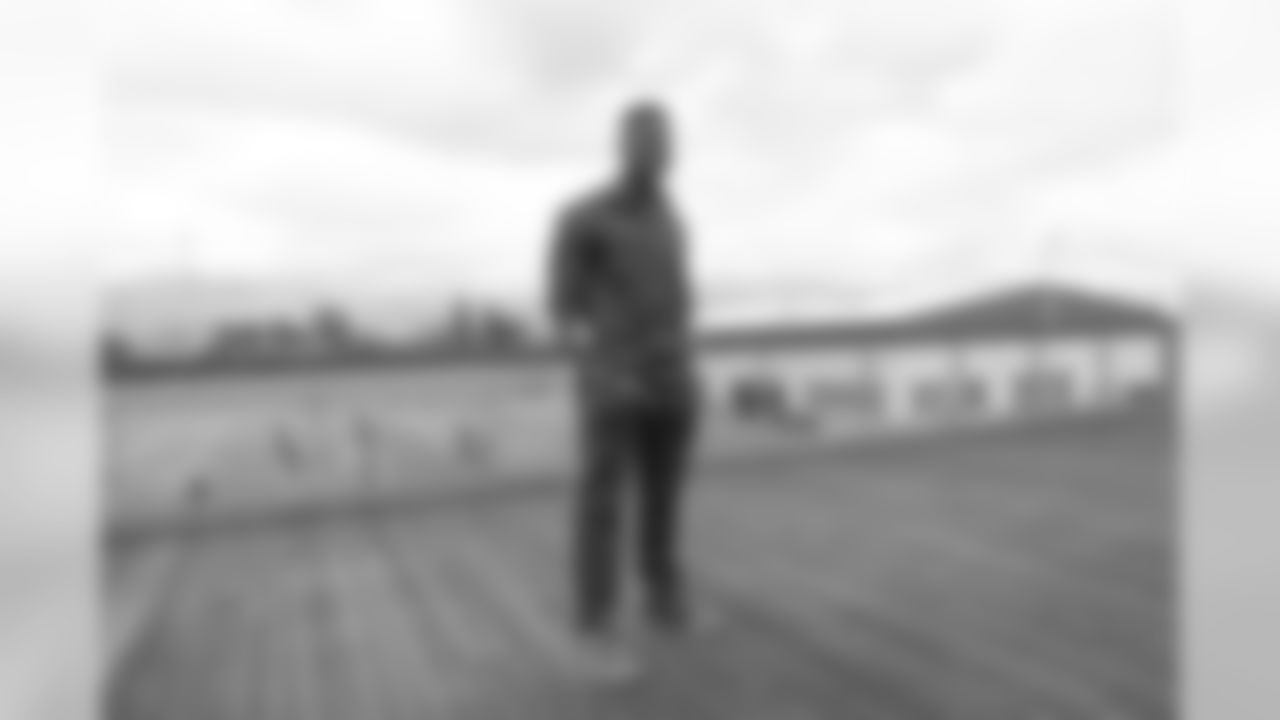 DL Jeremiah Attaochu