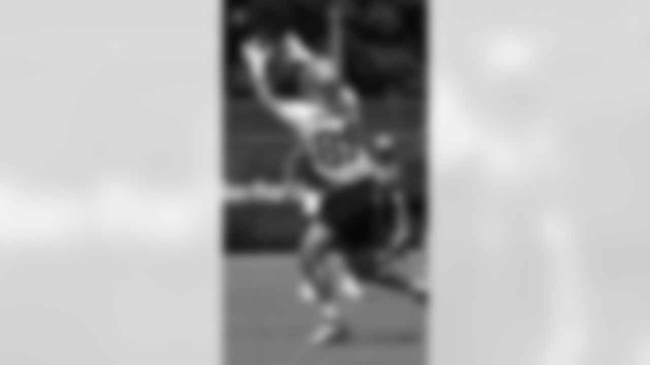 TE Charlie Woerner