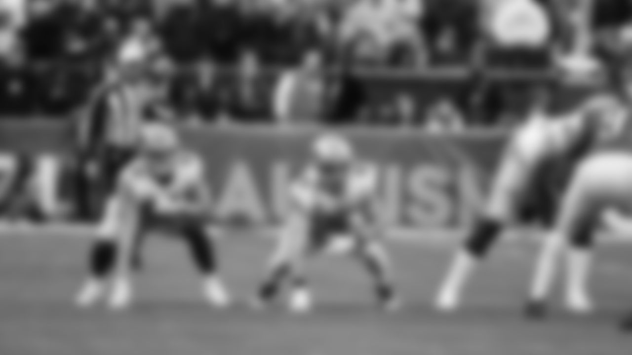TE Tyler Kroft, TE George Kittle