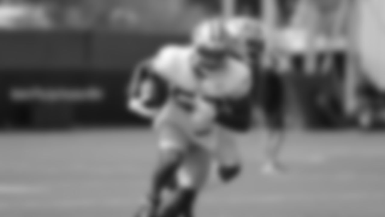 LB Jonas Griffith