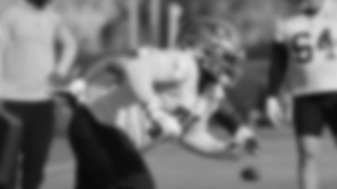 OL Jaylon Moore