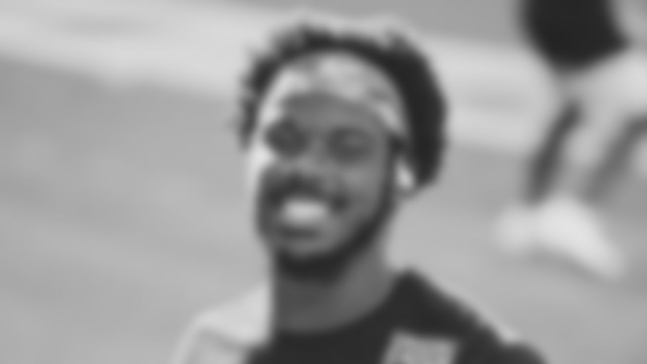 LB Azeez Al-Shaair