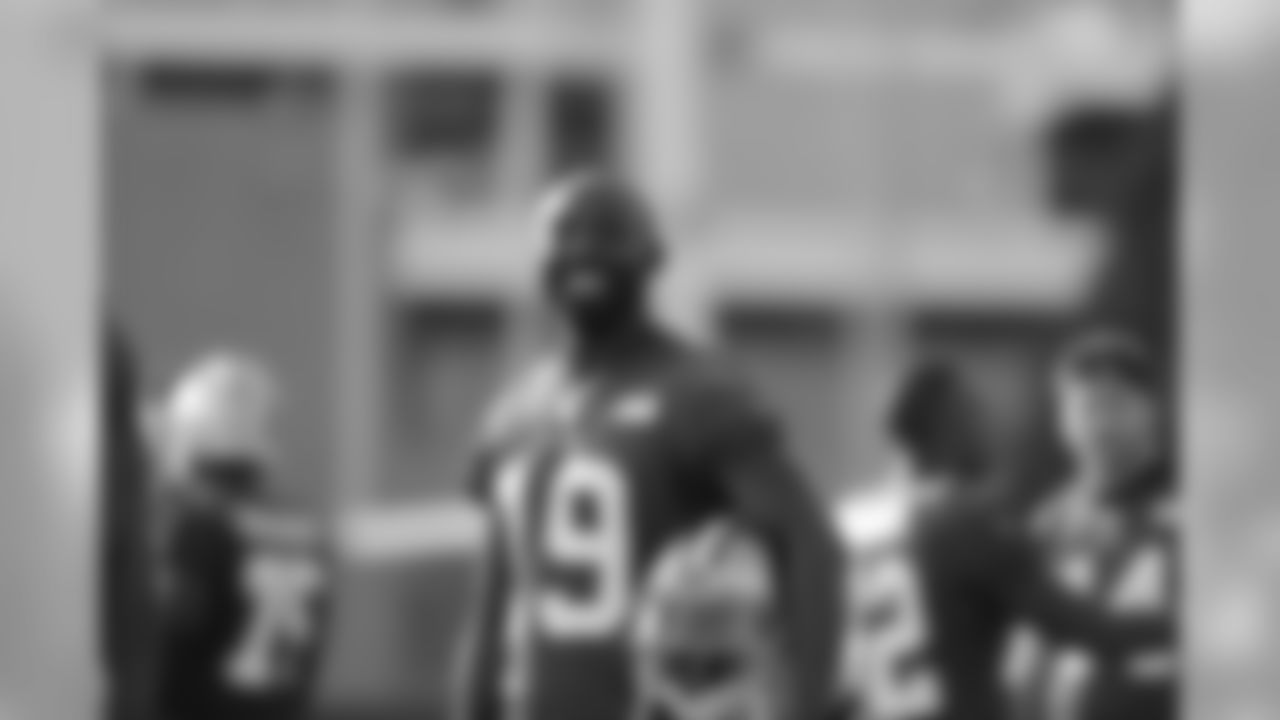 WR Aldrick Robinson