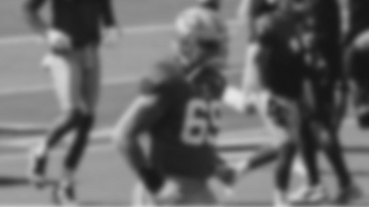 T Mike McGlinchey