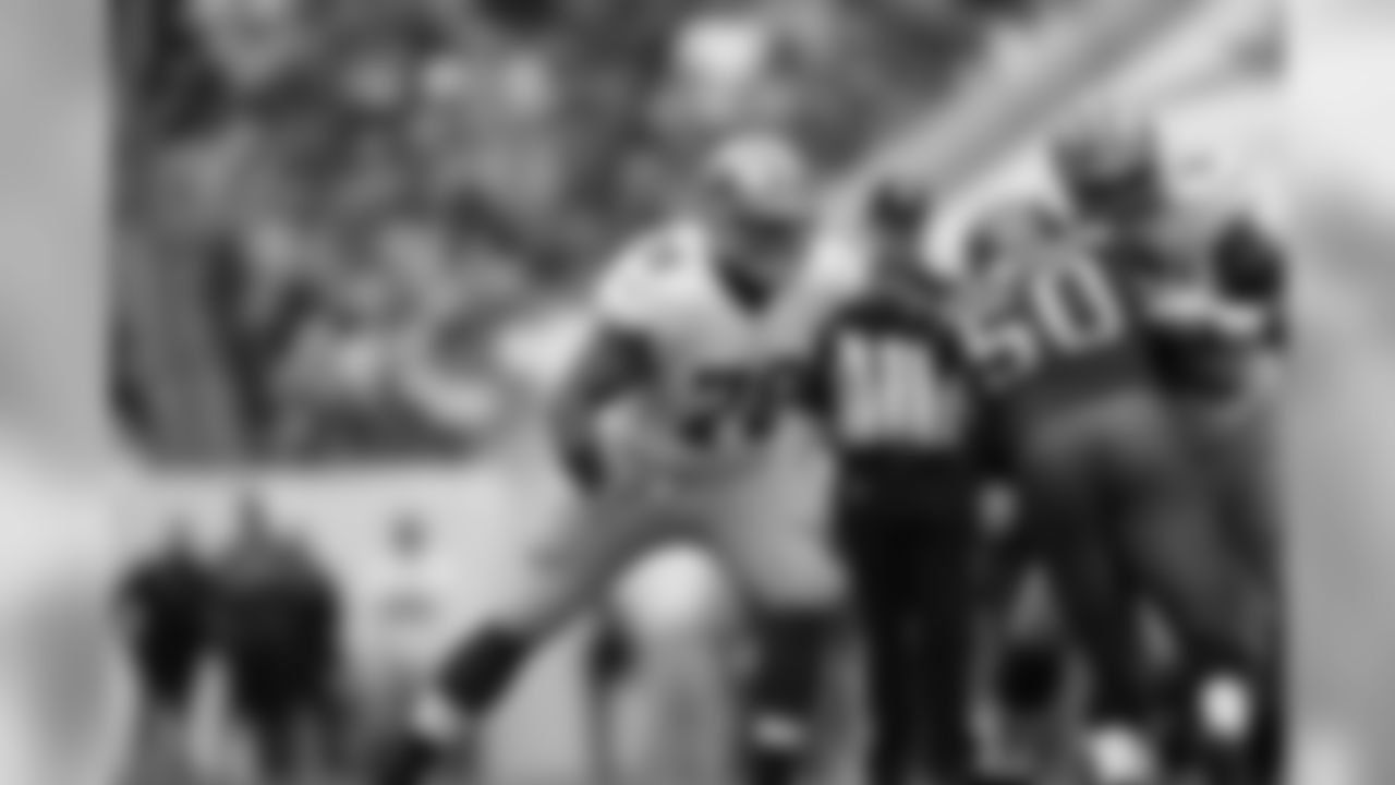 78 -- Joe Looney