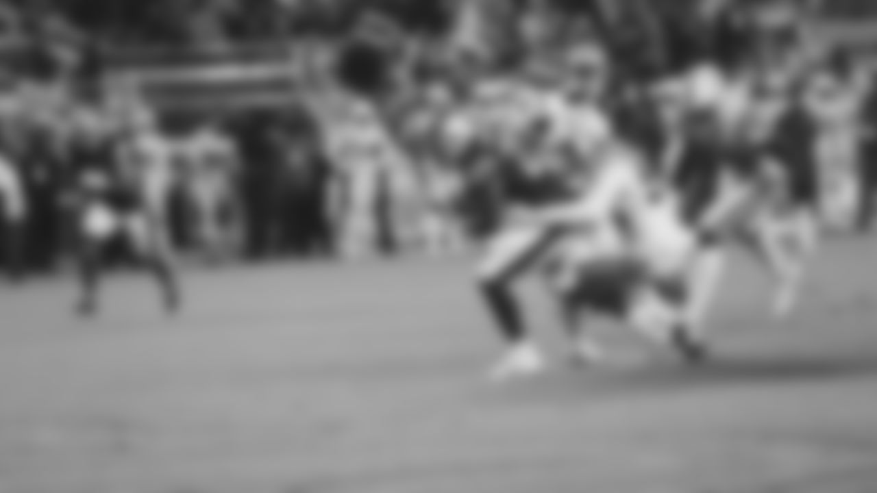 RB Elijah Mitchell