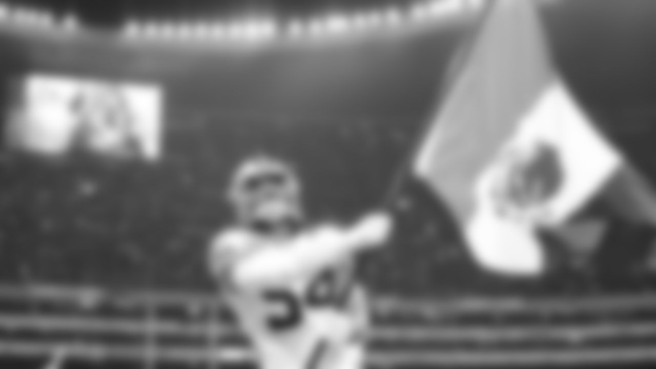 LB Fred Warner