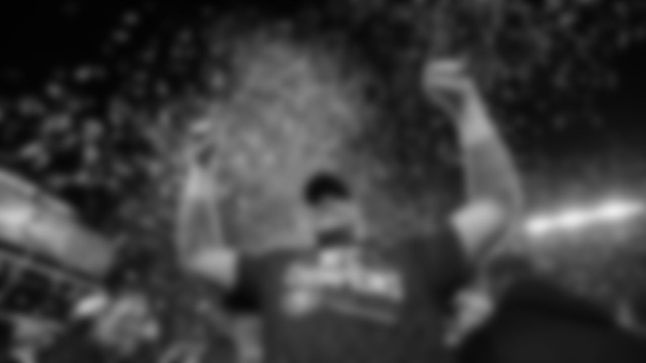 T Mike McGlinchey