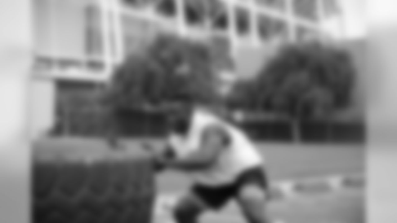 DL Jeremiah Attaochu