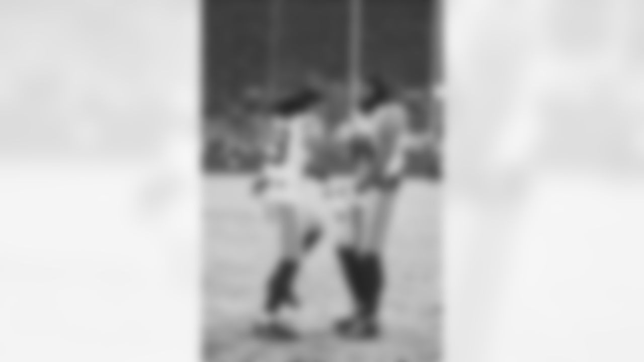 S Talanoa Hufanga, LB Fred Warner