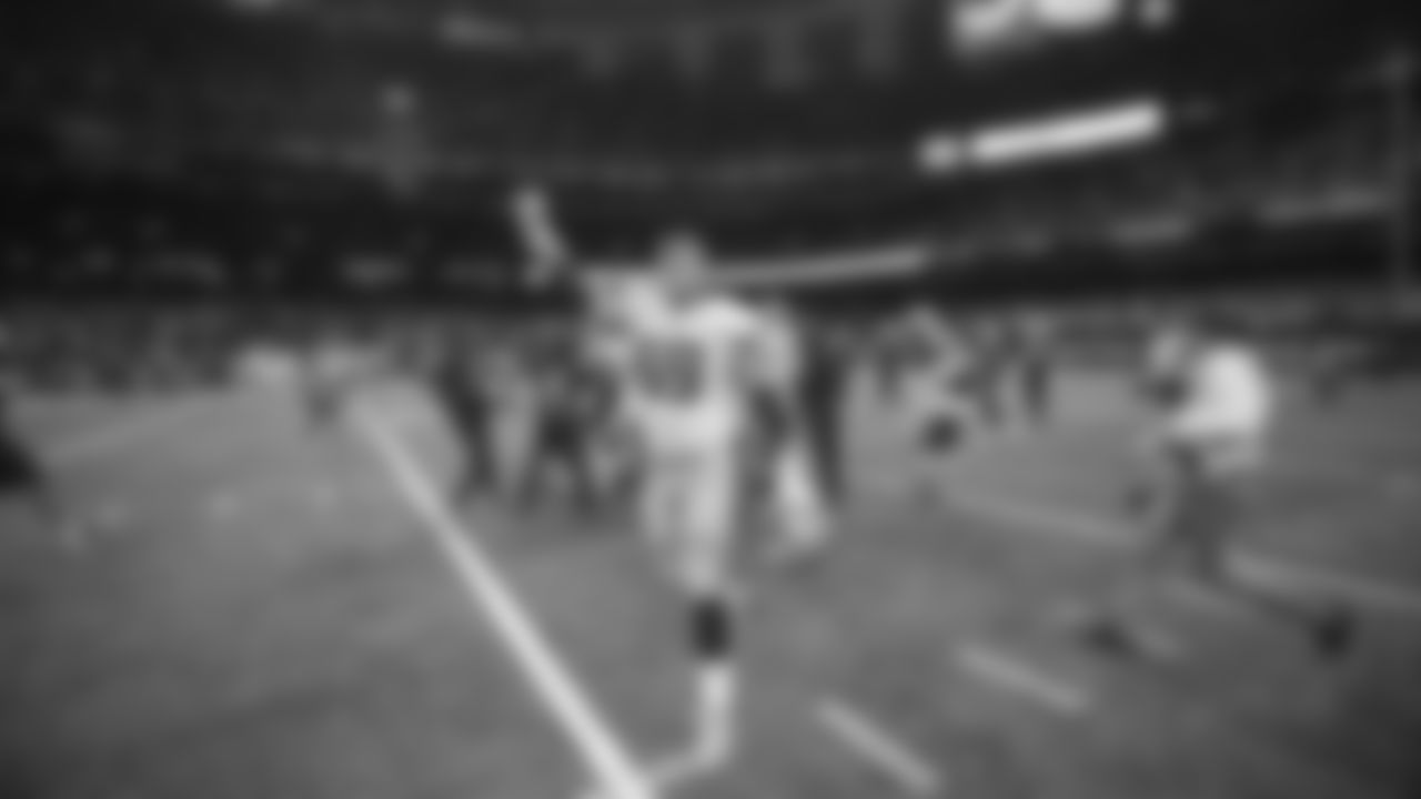 T Mike McGlinchey