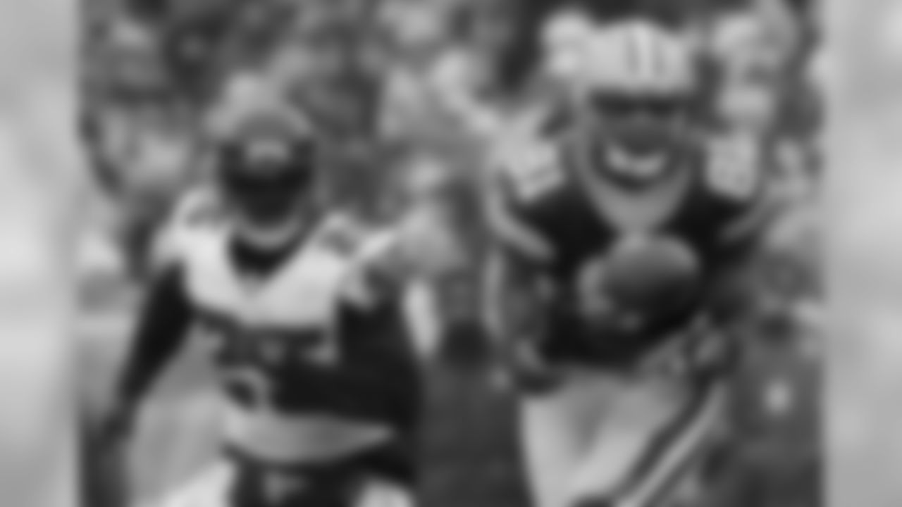 TE - Andrew Quarless - No. 81