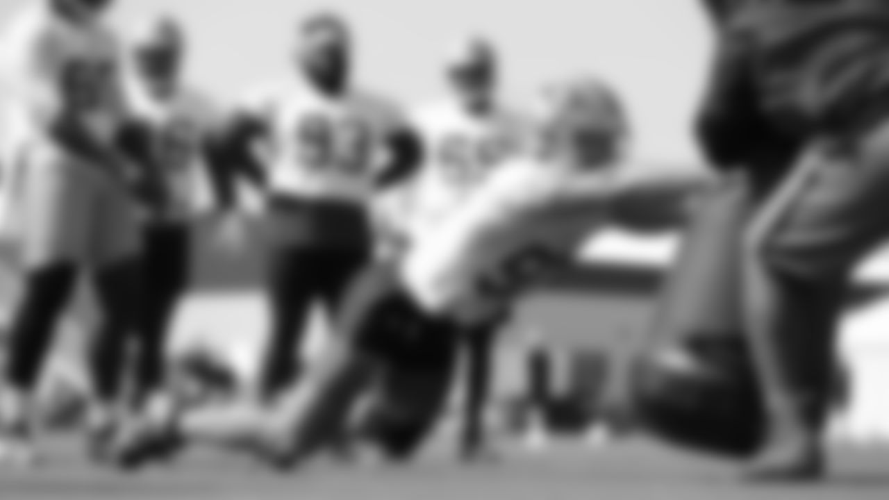 DL Nick Bosa