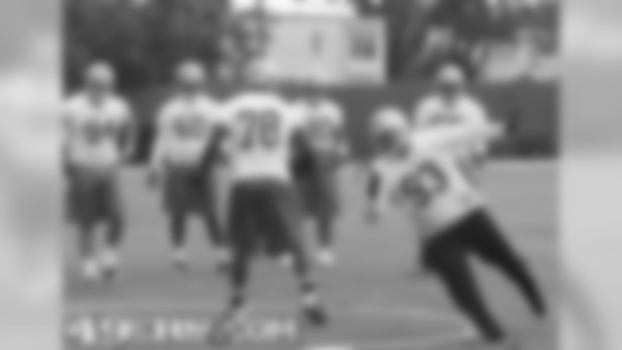 DT Demetric Evans