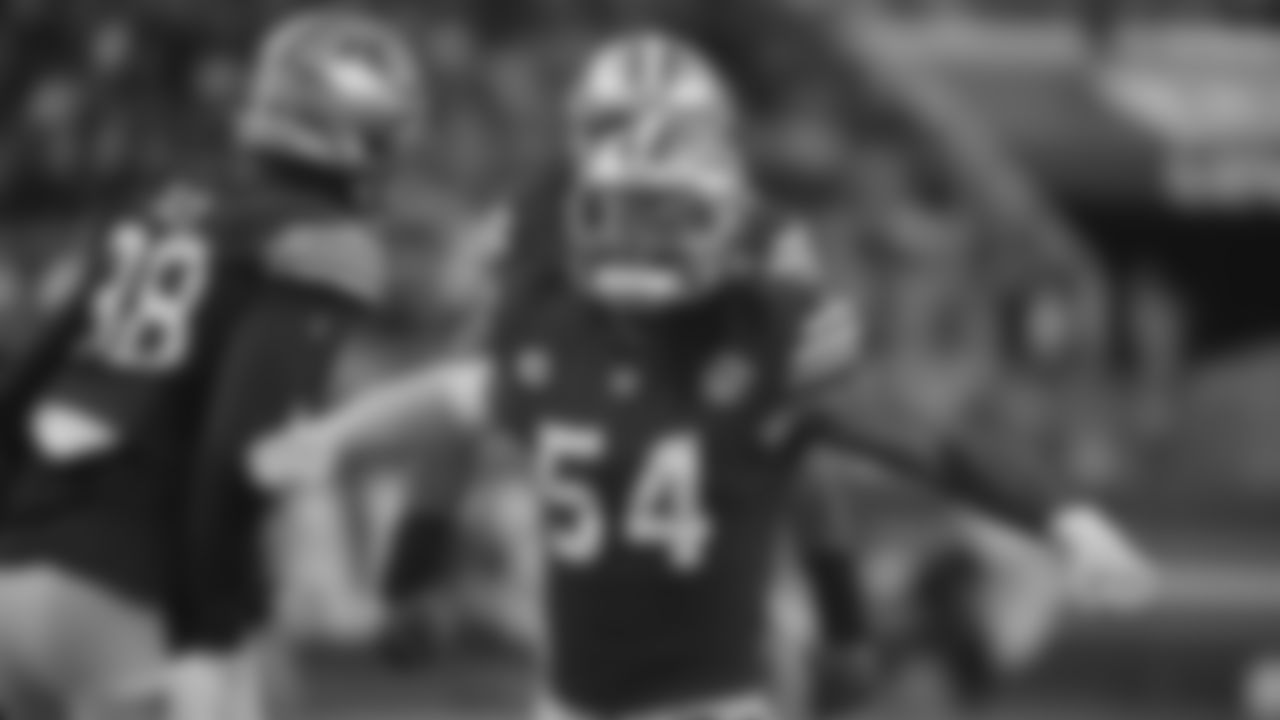 LB Fred Warner