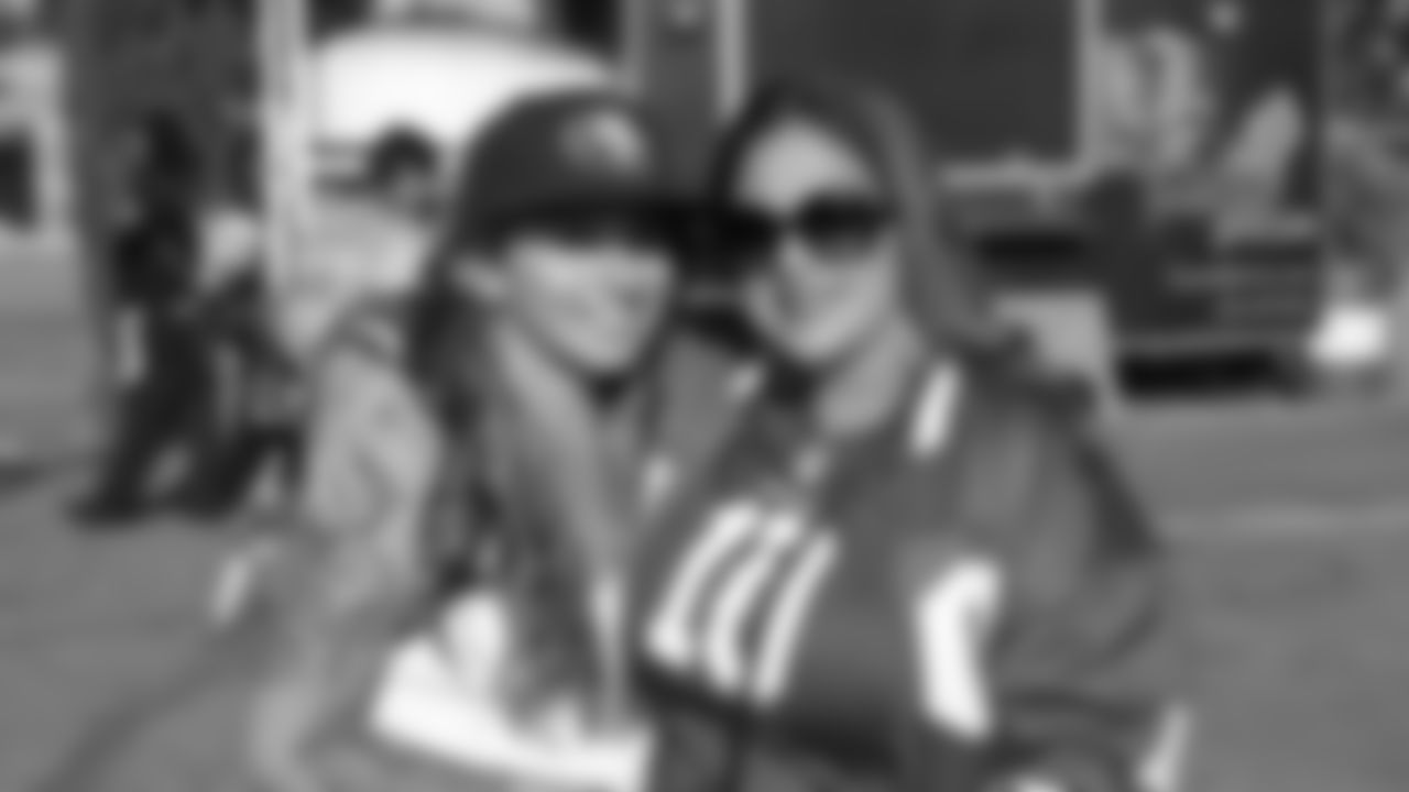 49ers vs Rams Watch Party at SOMA StrEat Food Park
