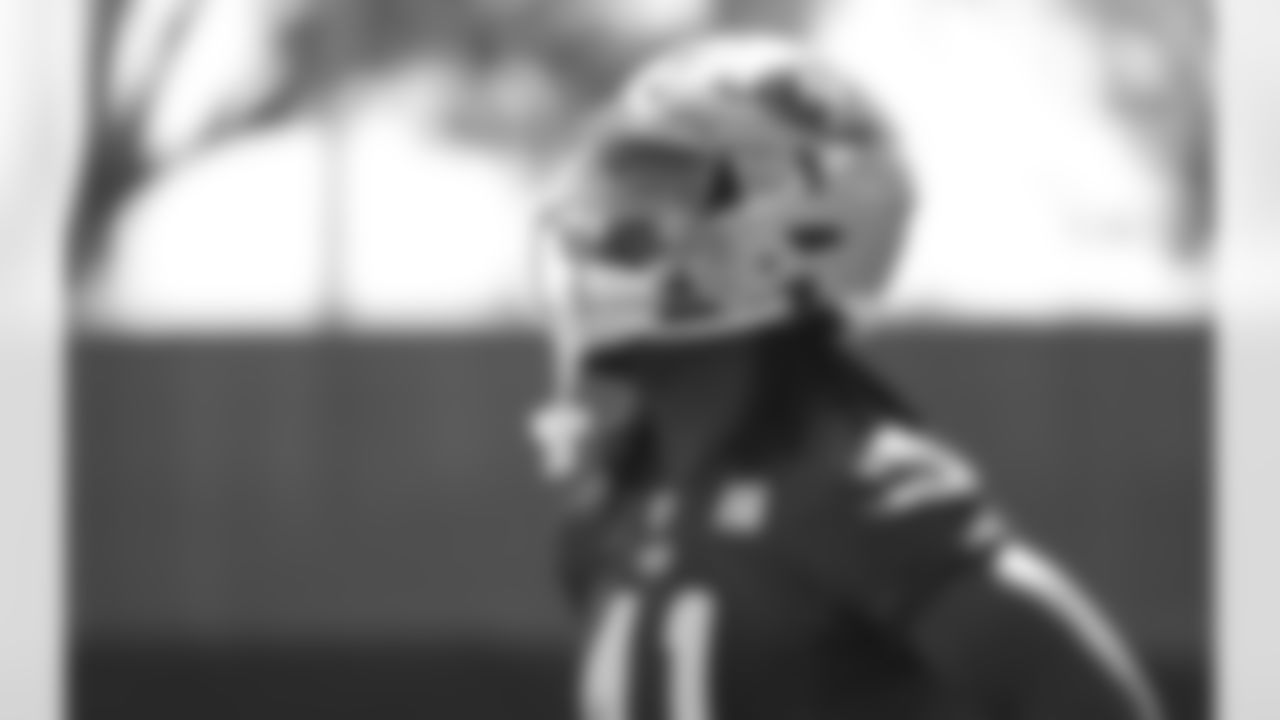 RB Jordan Mason