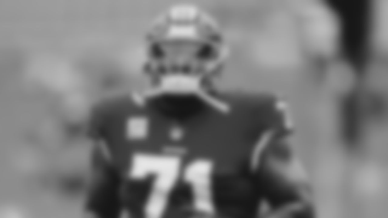 OT Trent Williams