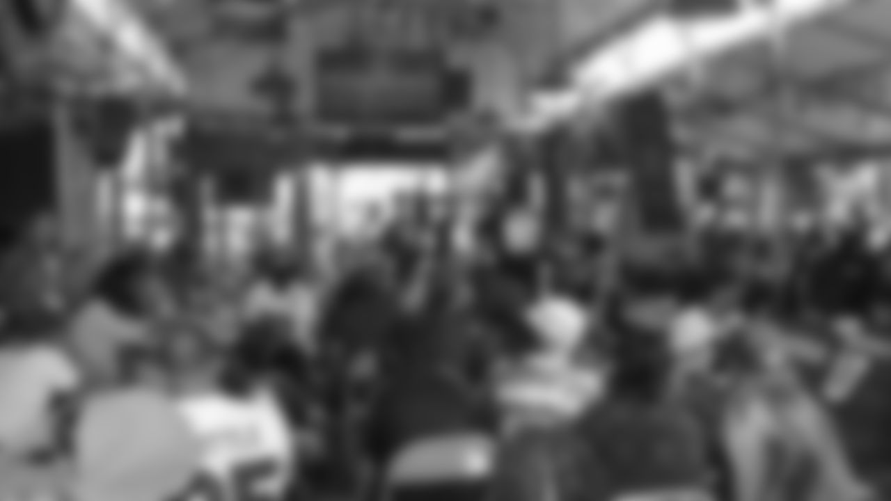 49ers vs Rams Watch Party at SOMA StrEat Food Park