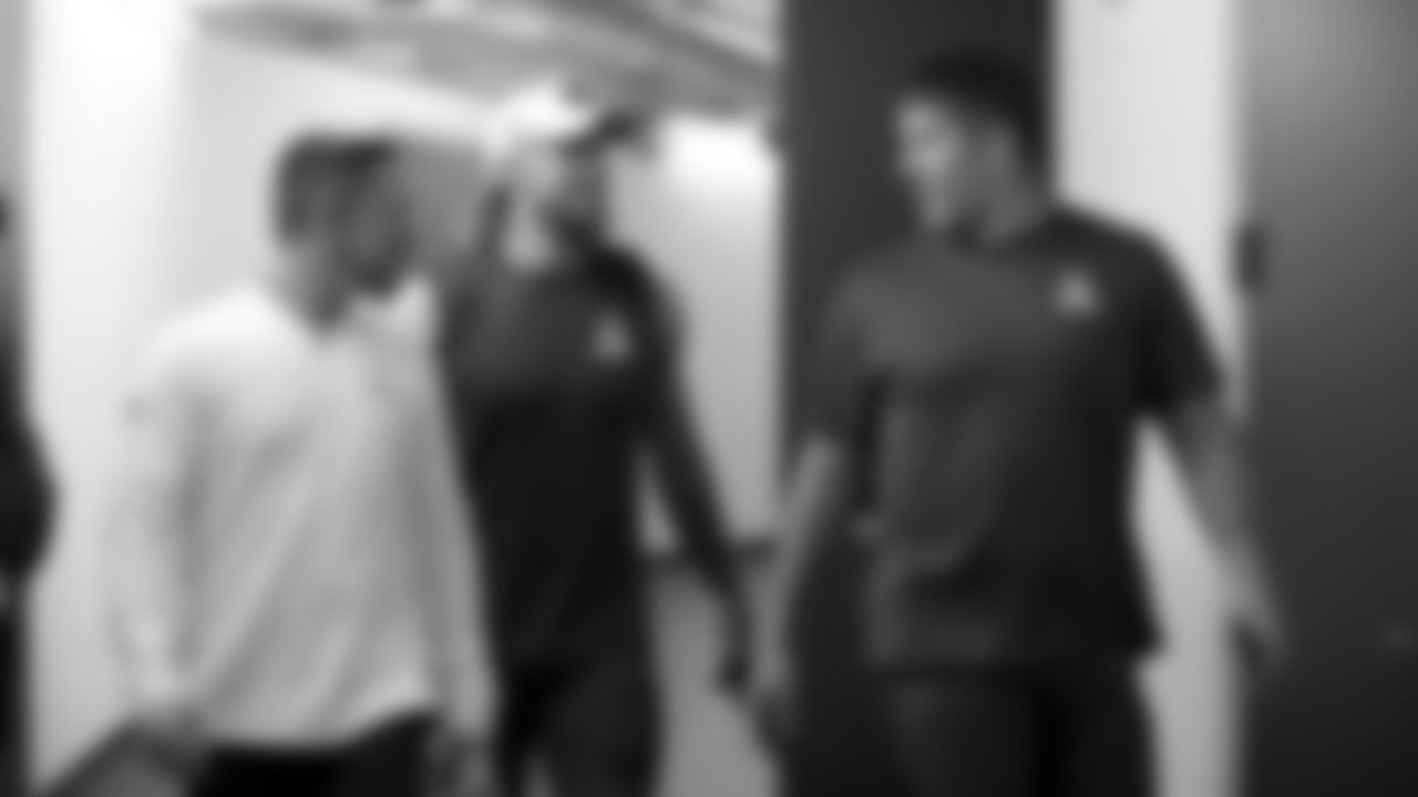 TE George Kittle, C Alex Mack