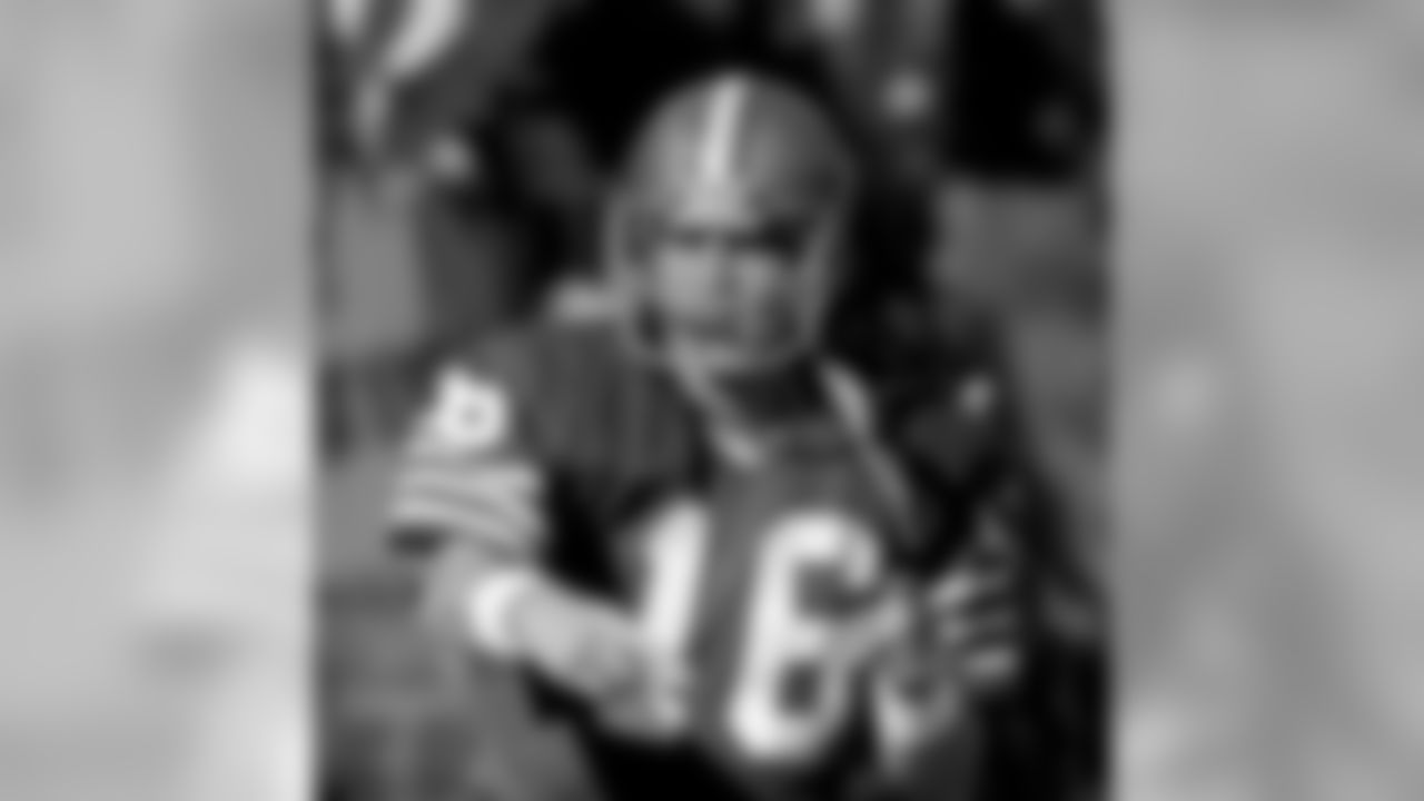 QB Joe Montana