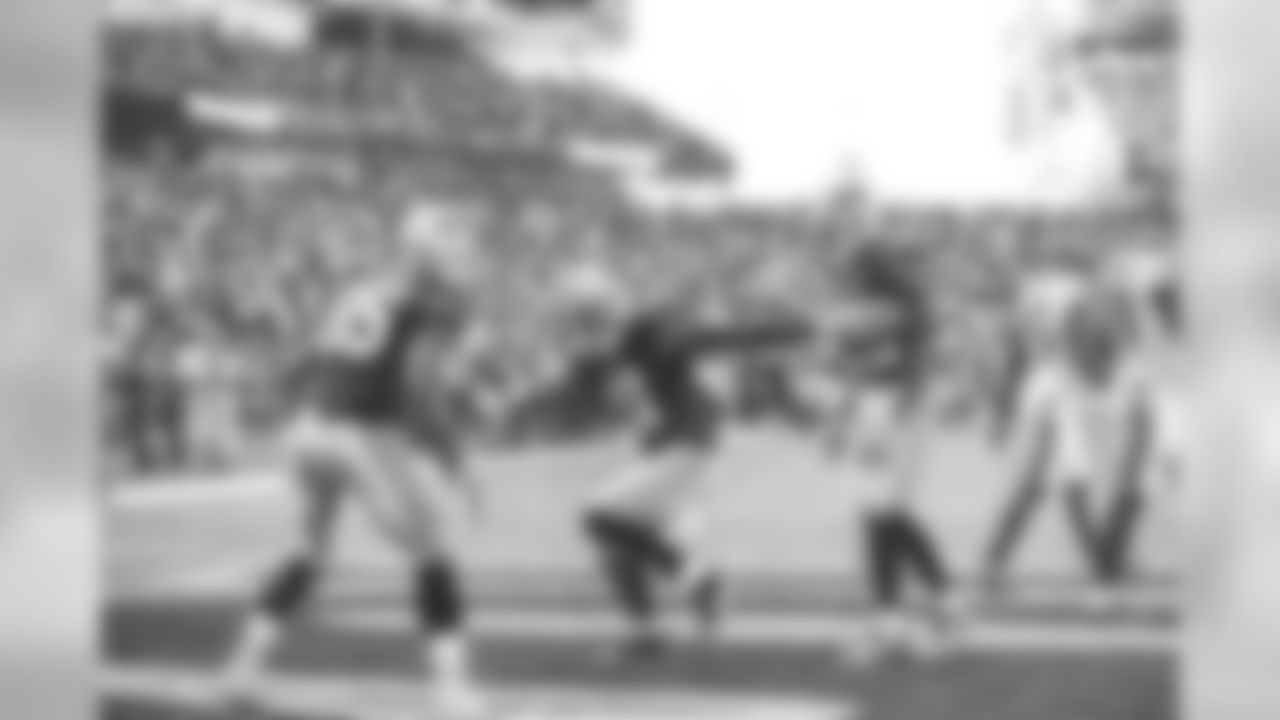 Patton does a victory dance in the endzone…