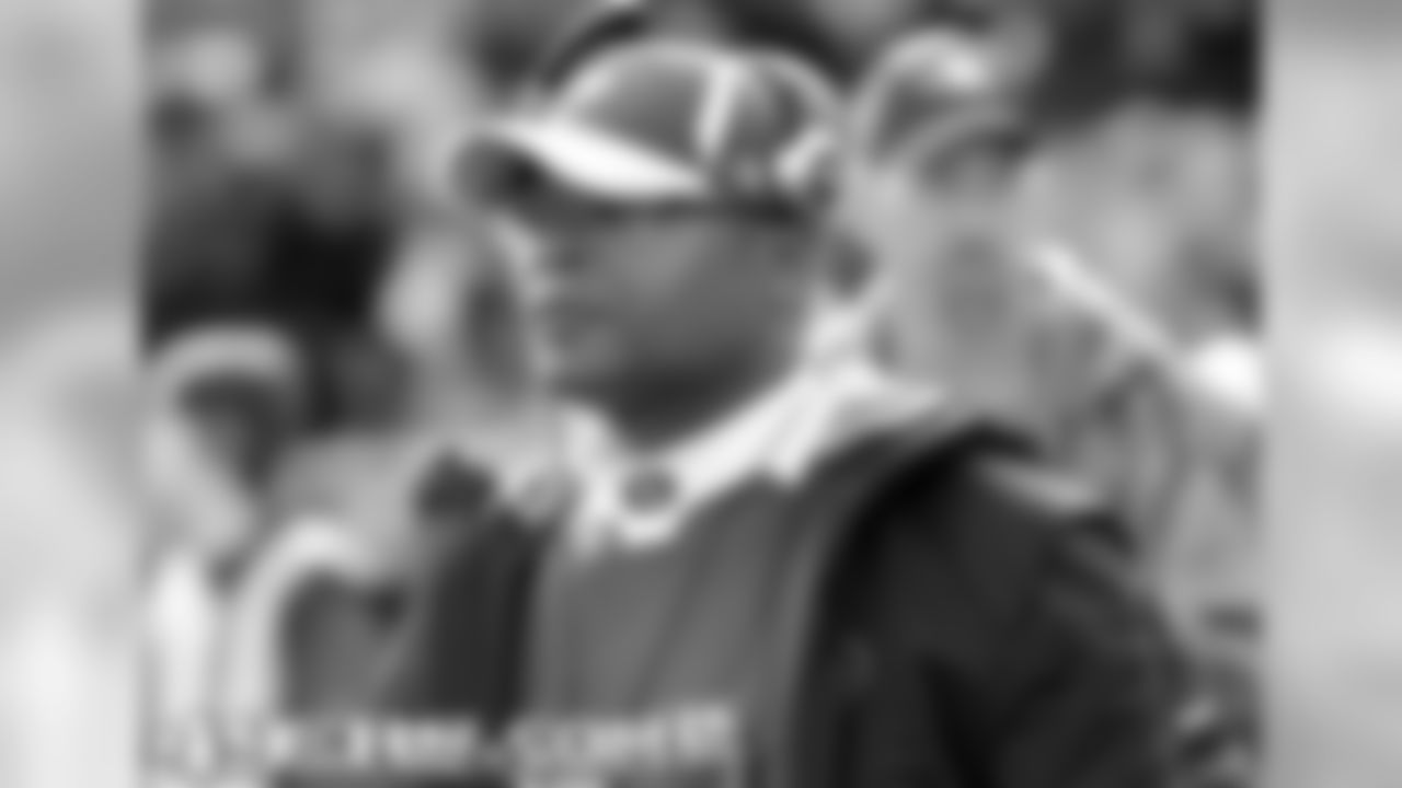 Head Coach Mike Singletary