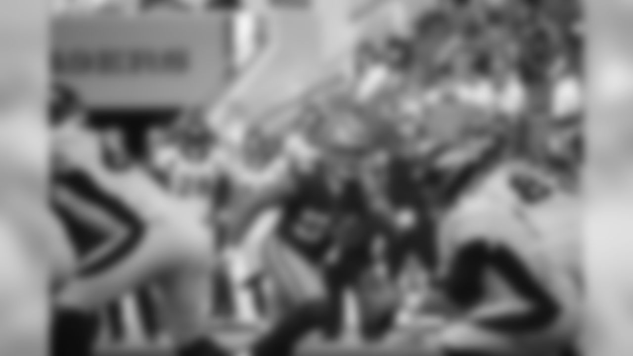 DL Cassius Marsh