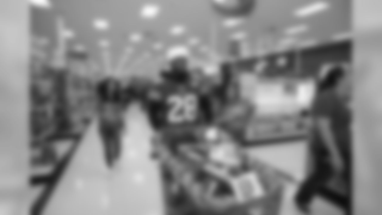 RB Carlos Hyde