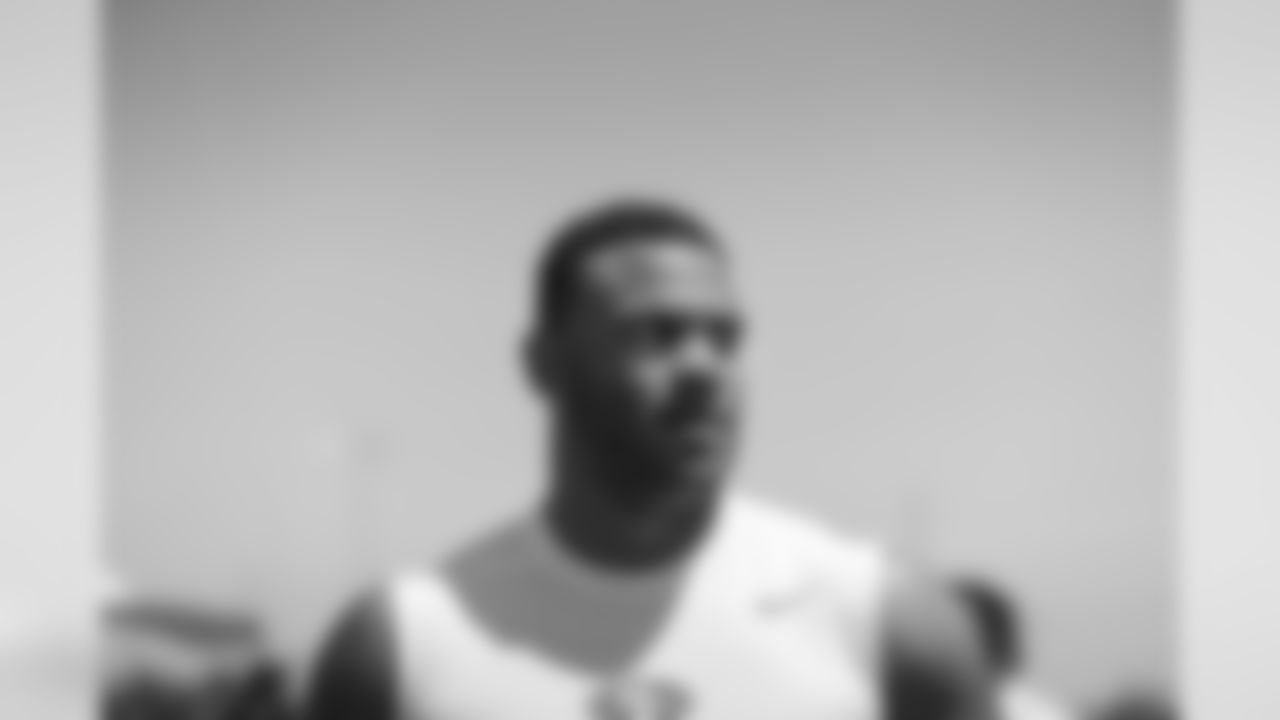 DL Solomon Thomas