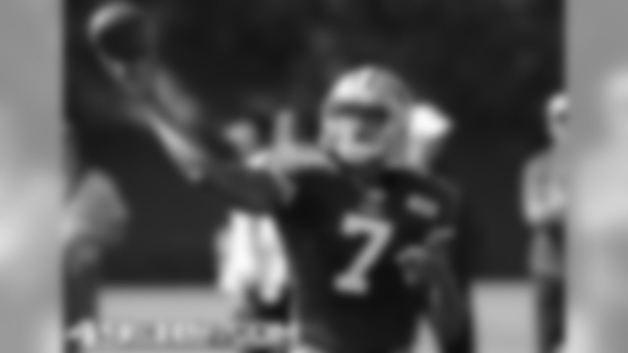 QB Colin Kaepernick