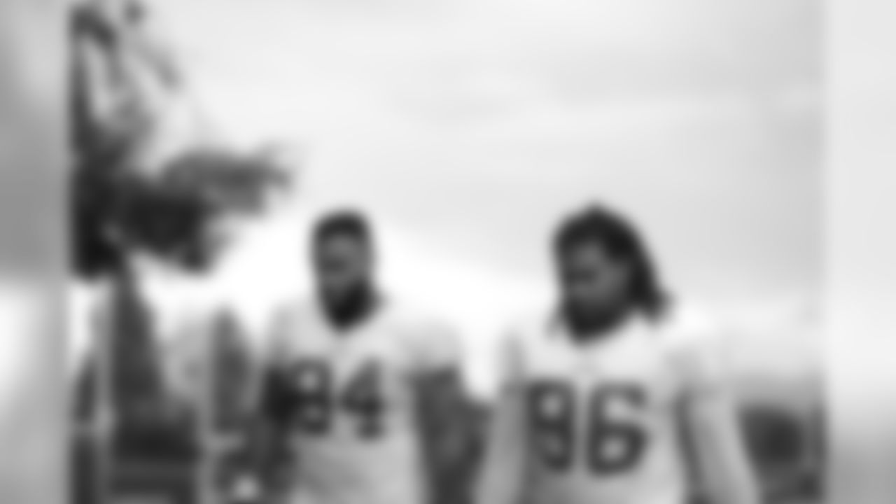 DL Solomon Thomas and DL Sheldon Day