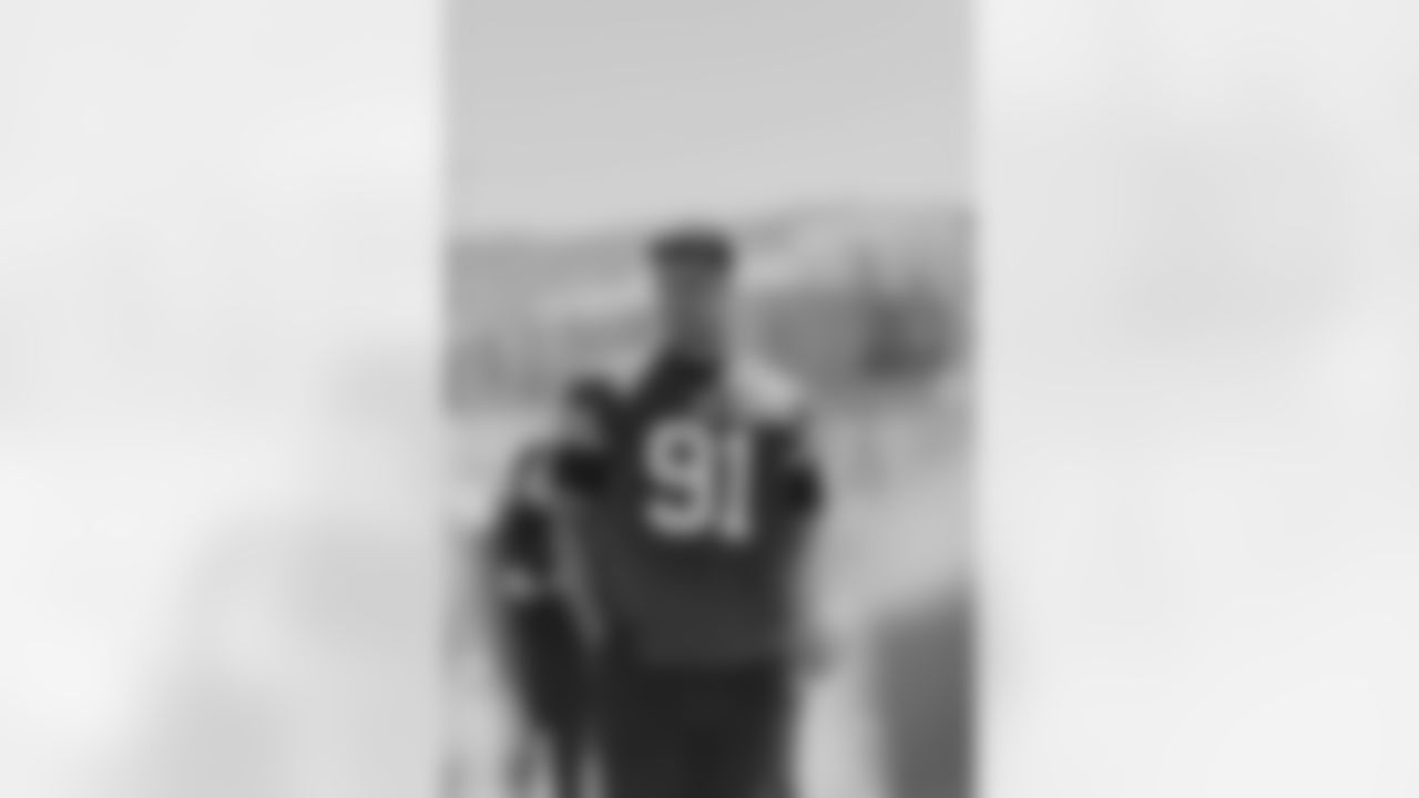 DL Arik Armstead