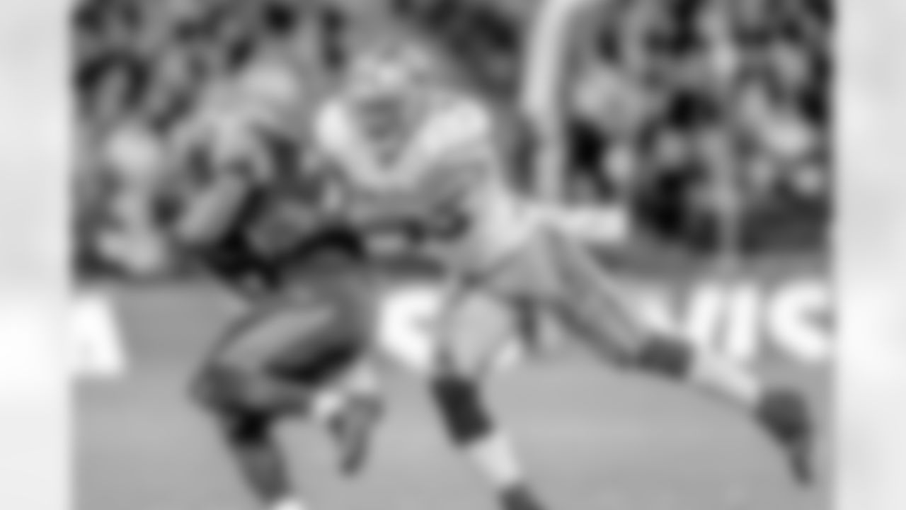 LB NaVorro Bowman