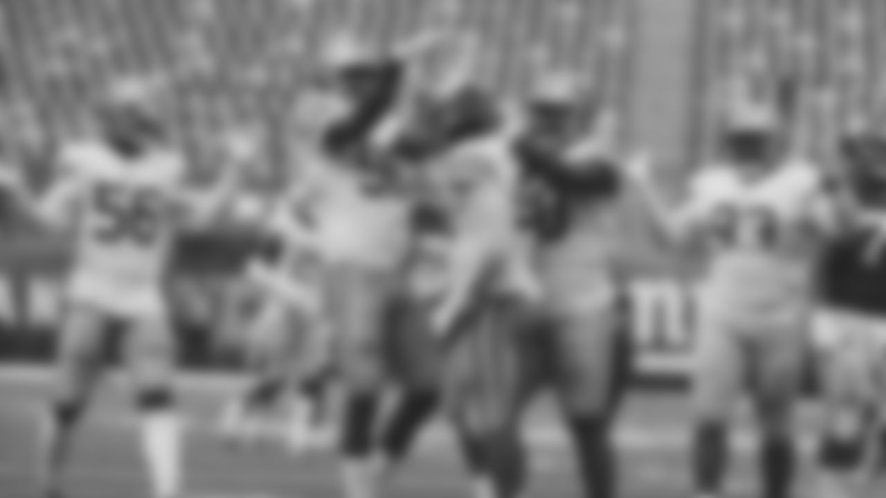 DL Kerry Hyder