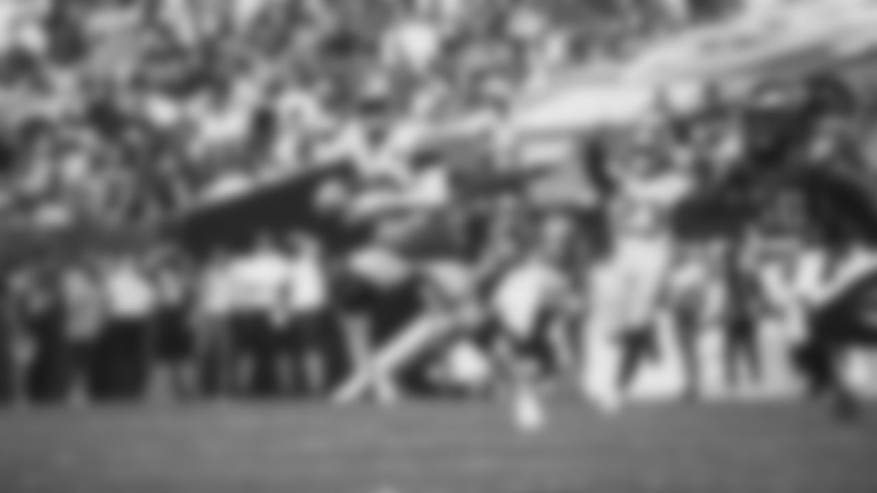 WR Deebo Samuel