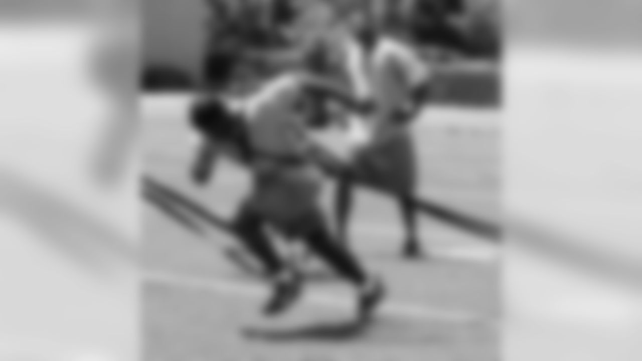 CB Reggie Smith