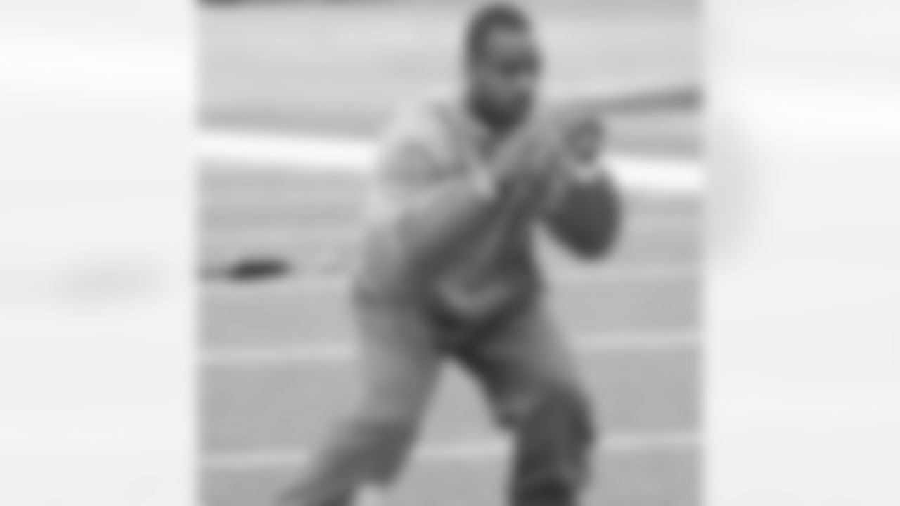 CB Nate Clements